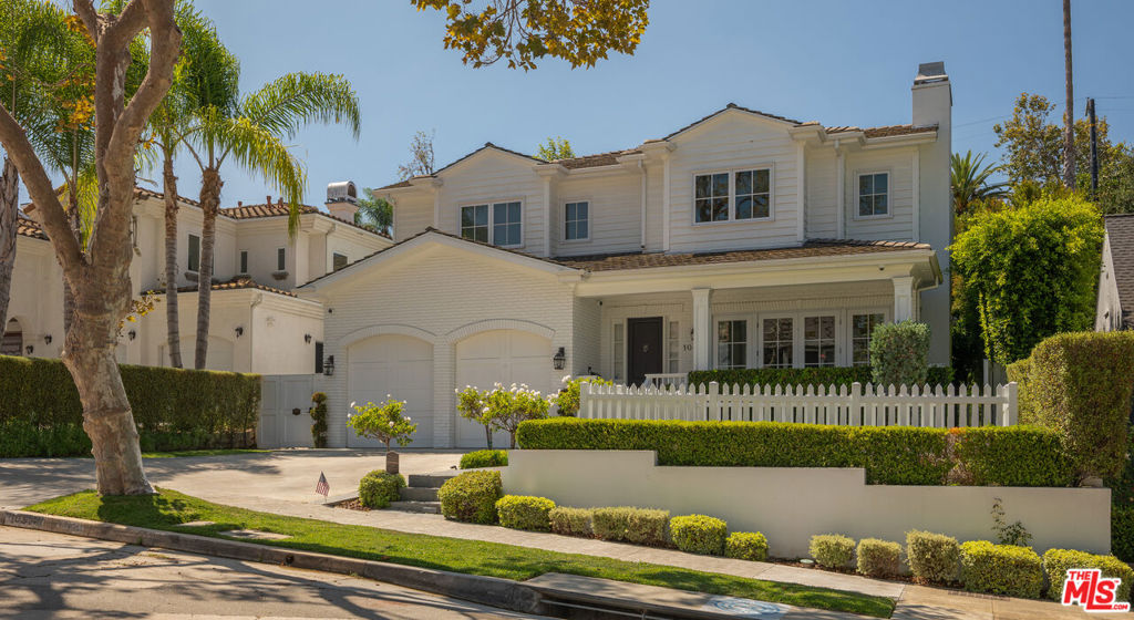 10334 Lorenzo Drive, Los Angeles, CA 90064 — photo 1