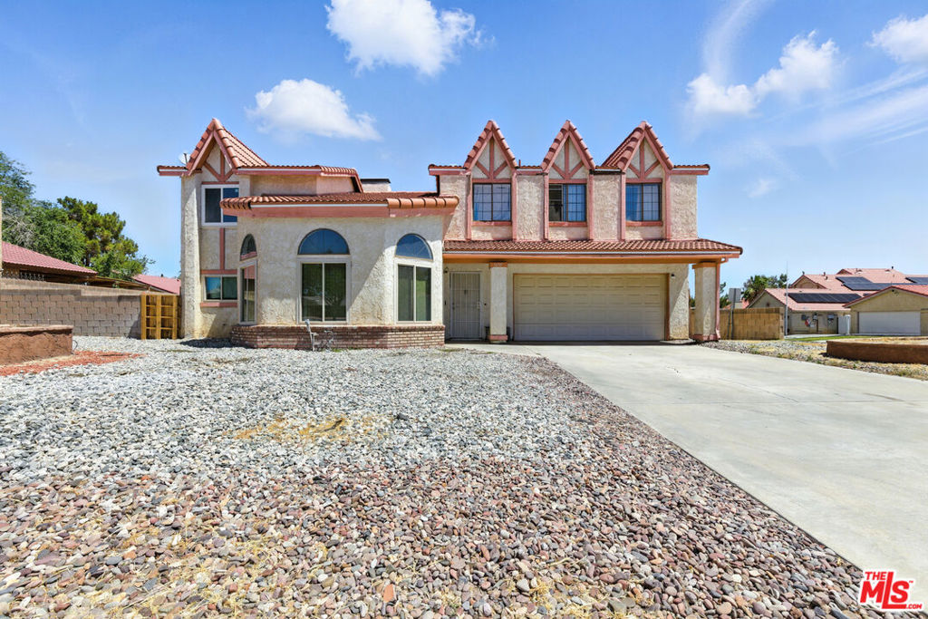 1655 E Avenue K, Lancaster, CA 93535 — photo 1