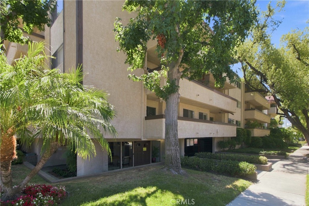 2386 E Del Mar Boulevard 111, Pasadena, CA 91107 — photo 1
