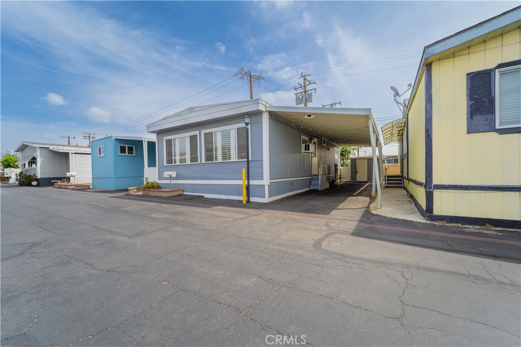716 N Grand J4, Covina, CA 91724 — photo 1