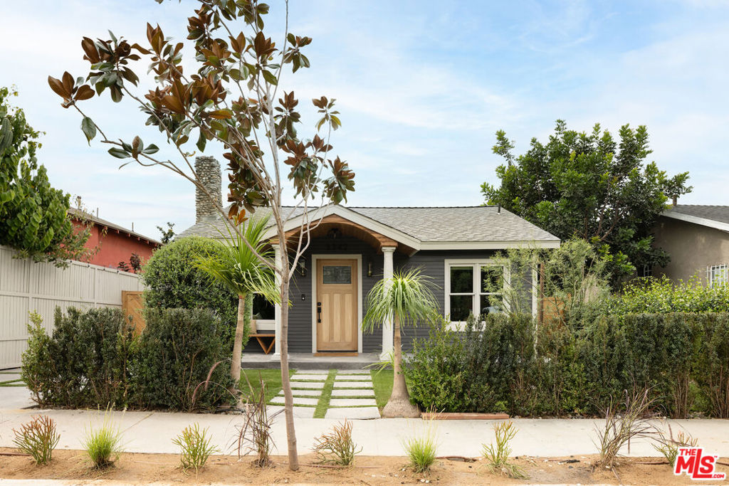 3342 W 27th Street, Los Angeles, CA 90018 — photo 1