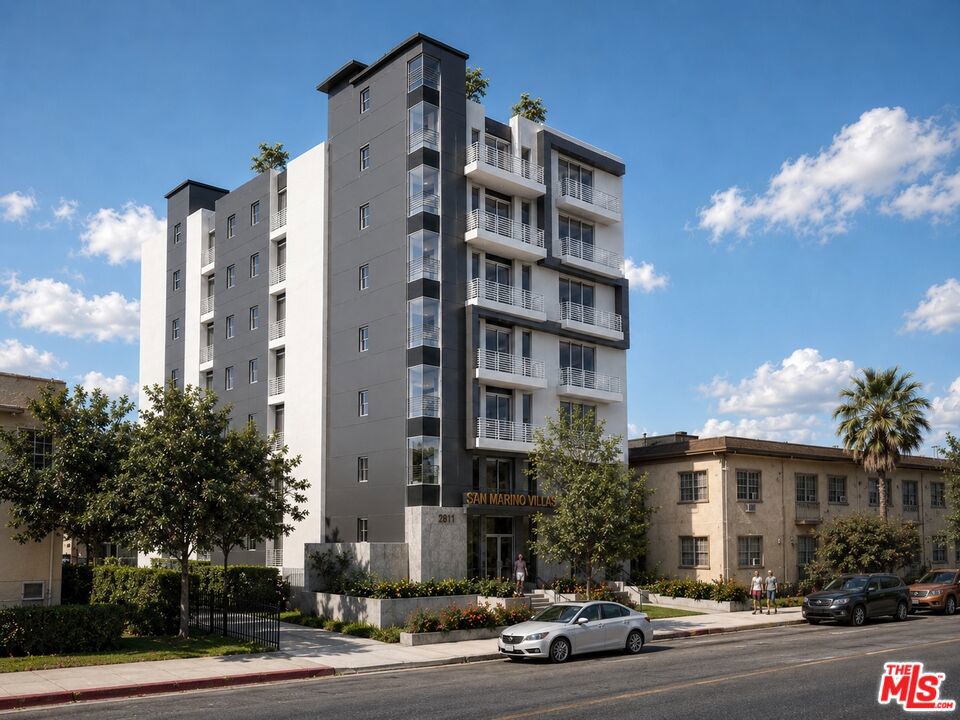 2811 San Marino Street, Los Angeles, CA 90006 — photo 1