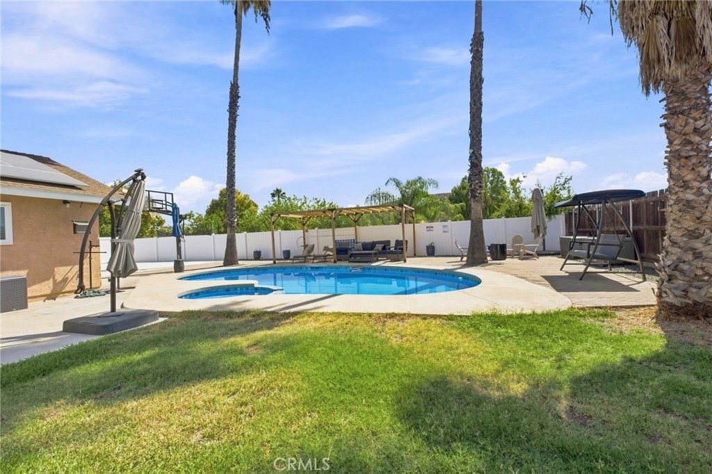 257 Ohio St, Lake Elsinore, CA 92530 — photo 1