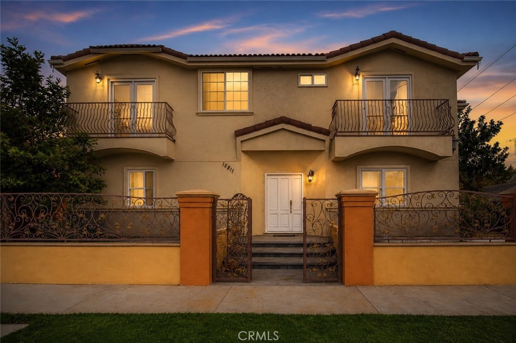 18811 Topham, Tarzana, CA 91335 — photo 1