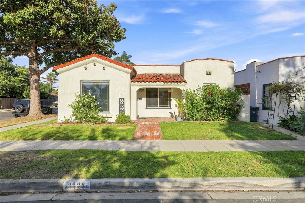 2390 Oregon, Long Beach, CA 90806 — photo 1
