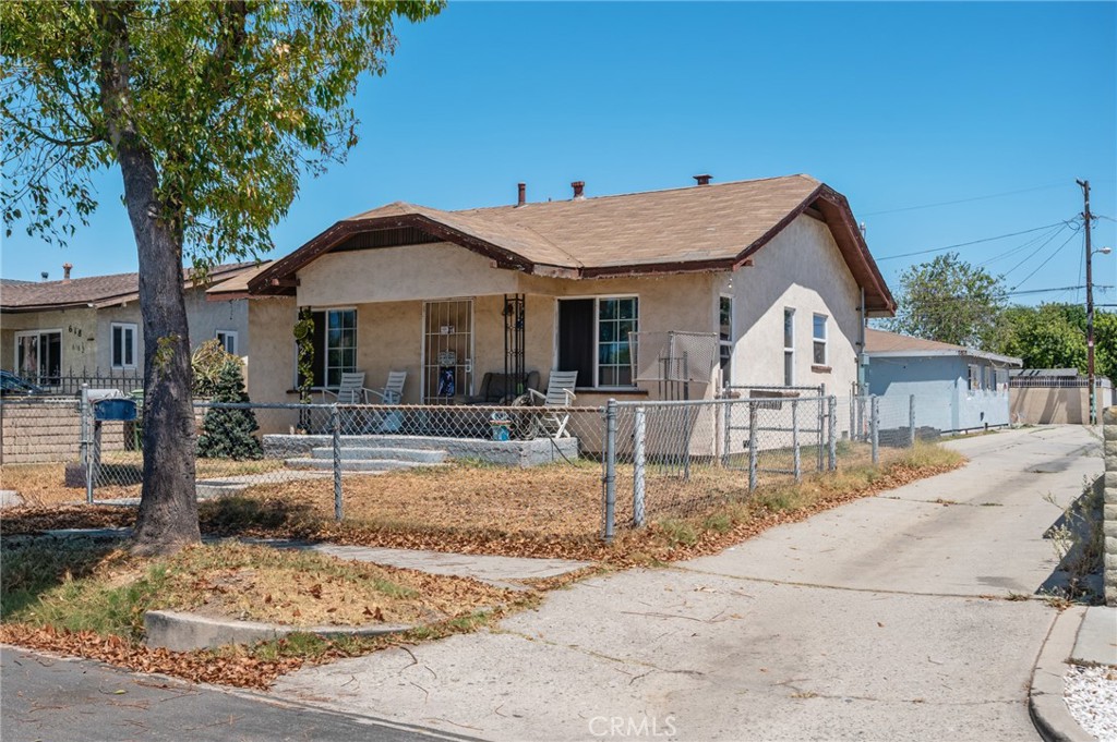 614 Gulf, Wilmington, CA 90744 — photo 1