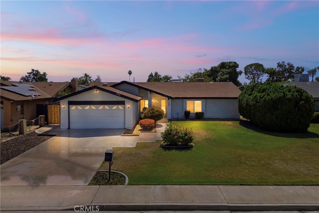 6200 Summerfield, Bakersfield, CA 93313 — photo 1