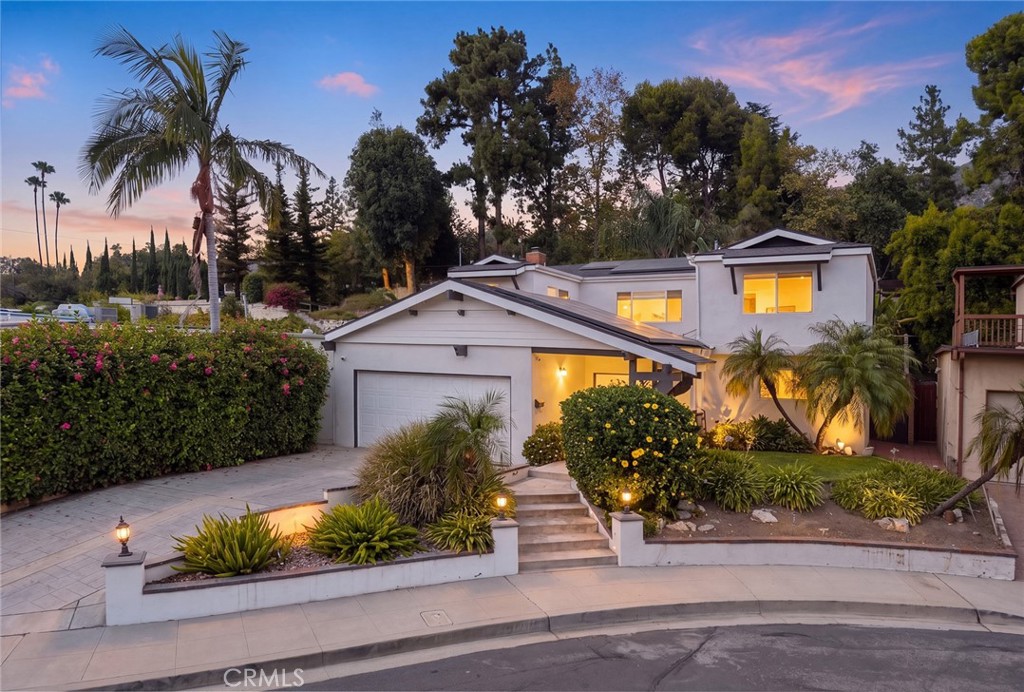 3929 El Moreno, La Crescenta, CA 91214 — photo 1