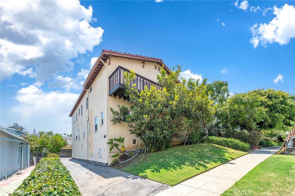 10706 Ohio, Los Angeles, CA 90024 — photo 1