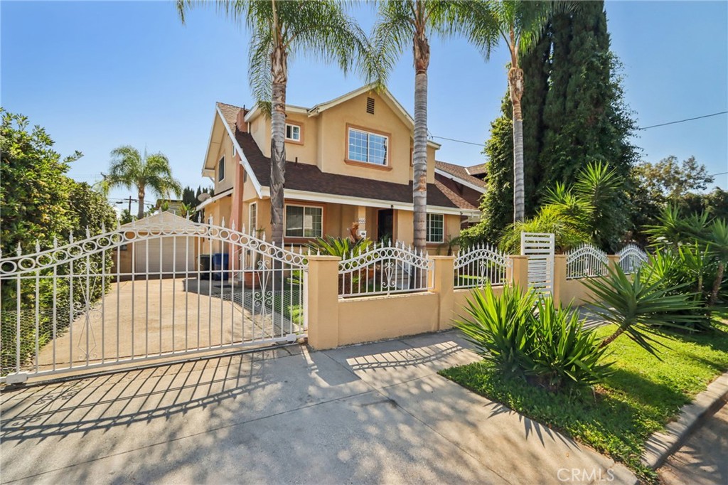 4520 Kingswell Avenue, Los Angeles, CA 90027 — photo 1