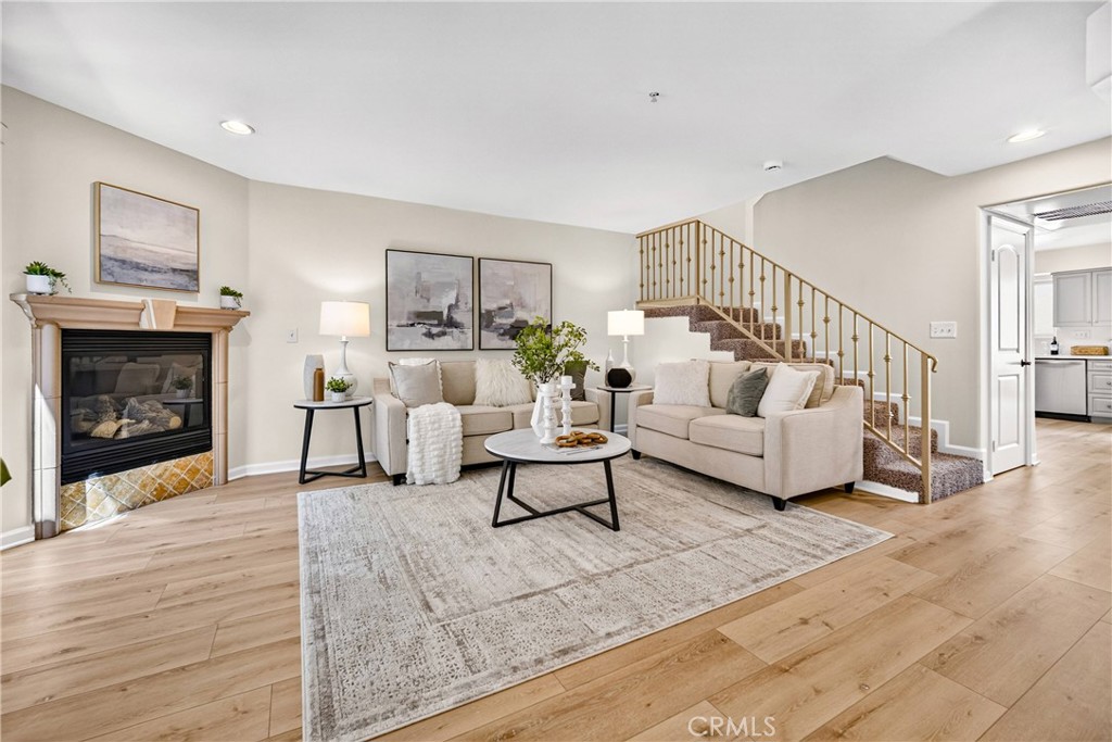 6446 Woodley Avenue 3, Lake Balboa, CA 91406 — photo 1