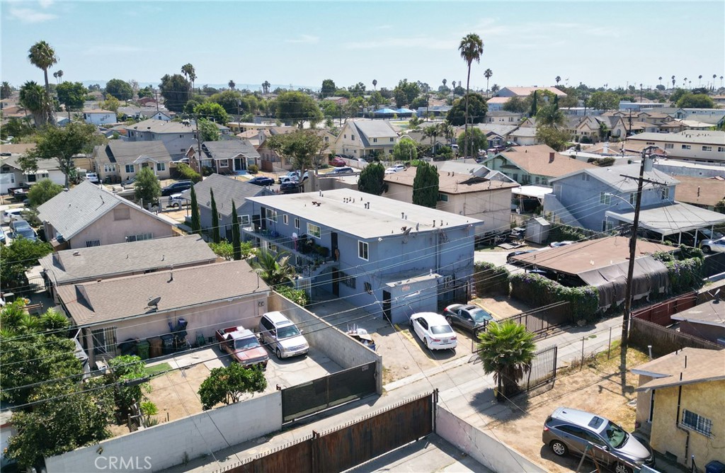 1035 W 107th, Los Angeles, CA 90044 — photo 1