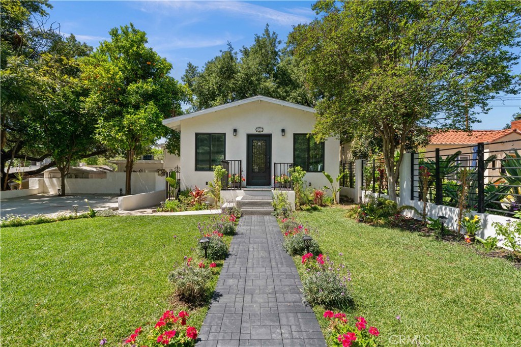 2427 N Verdugo, Glendale, CA 91208 — photo 1