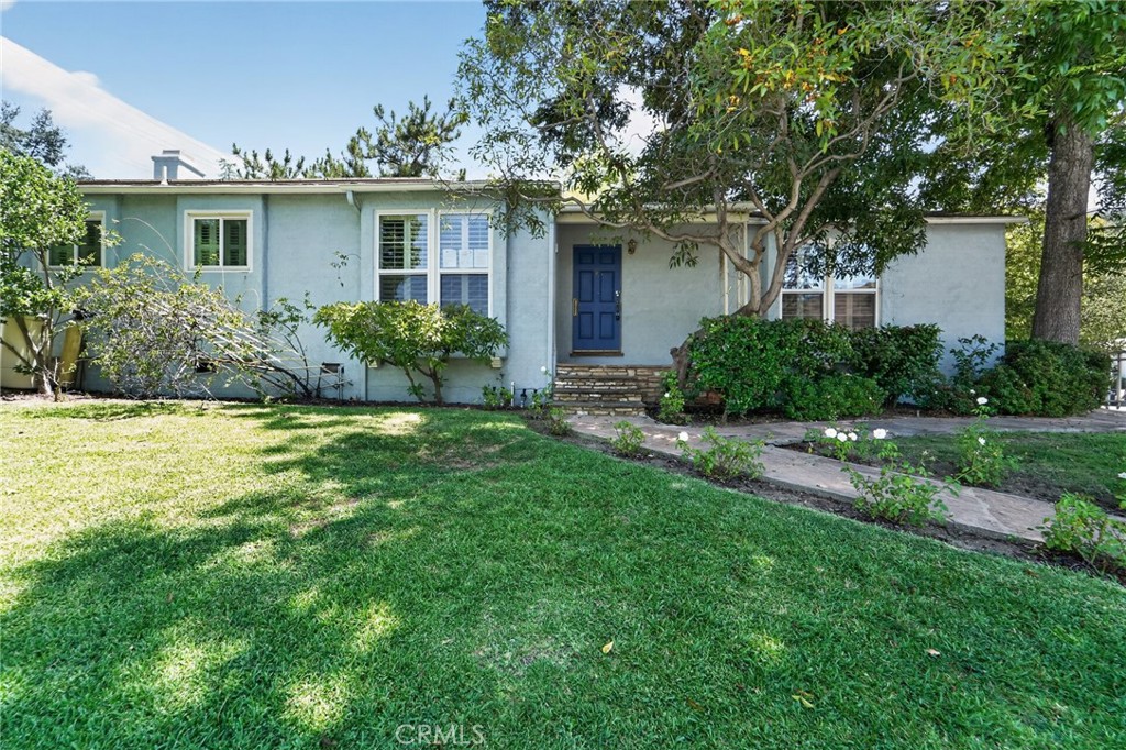 2201 E Glenoaks, Glendale, CA 91206 — photo 1
