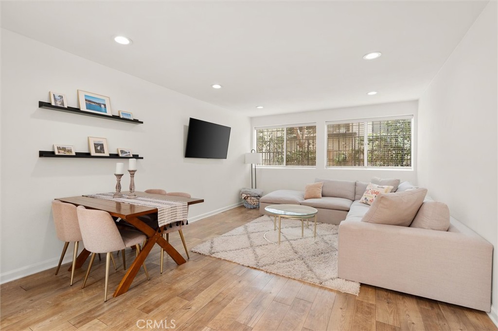 532 N Rossmore Avenue 103, Los Angeles, CA 90004 — photo 1