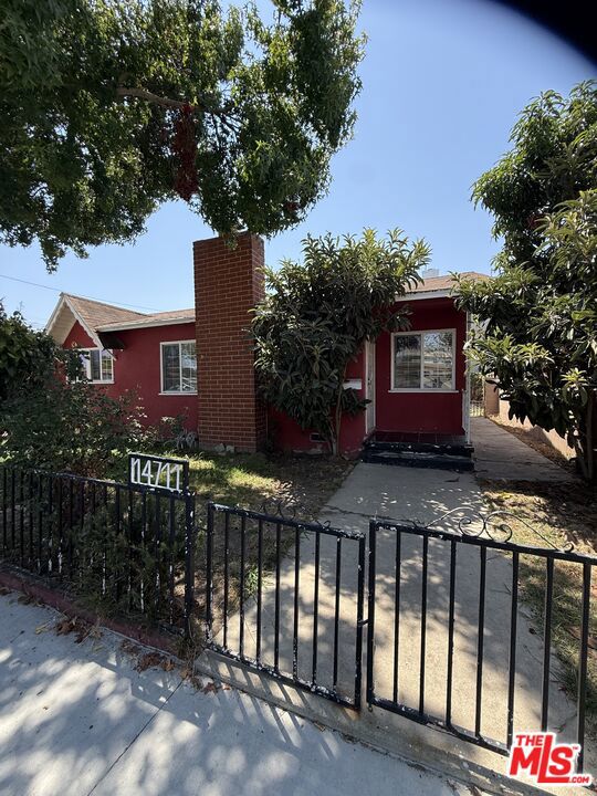 14711 Grevillea Avenue, Lawndale, CA 90260 — photo 1