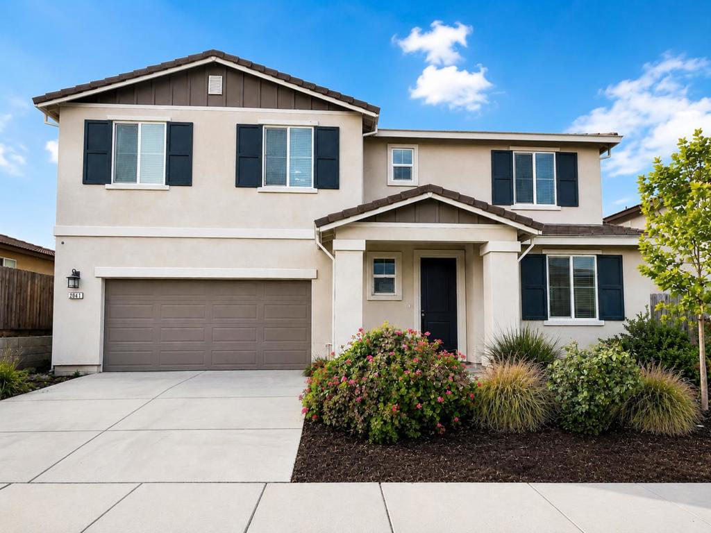 2041 Rosewood Drive, Hollister, CA 95023 — photo 1