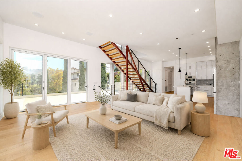 2882 El Roble Drive, Los Angeles, CA 90041 — photo 1