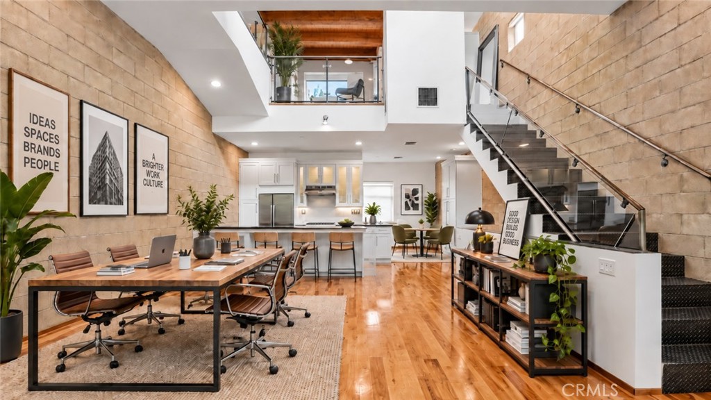 717 N Highland Avenue 21, Los Angeles, CA 90038 — photo 1
