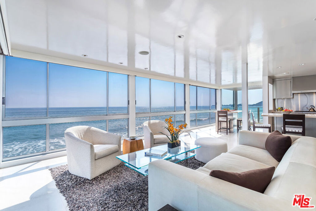 22548 Pacific Coast Highway 111, Malibu, CA 90265 — photo 1