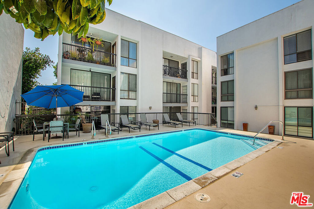 906 N Doheny Drive 510, West Hollywood, CA 90069 — photo 1