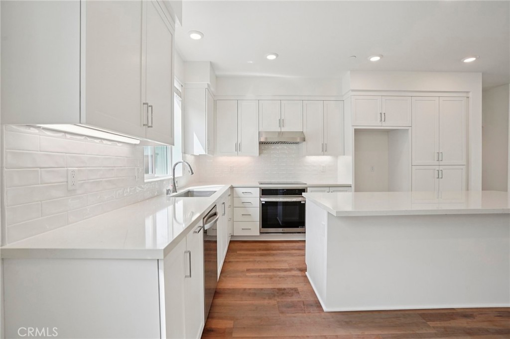 1675 Coral Sea Lane, San Pedro, CA 90732 — photo 1