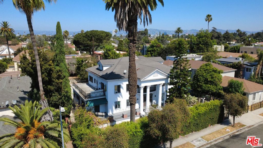2241 Crenshaw Boulevard, Los Angeles, CA 90016 — photo 1