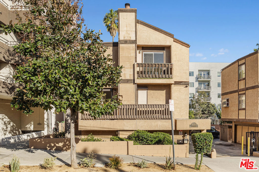 1628 N Formosa Avenue A, Los Angeles, CA 90046 — photo 1