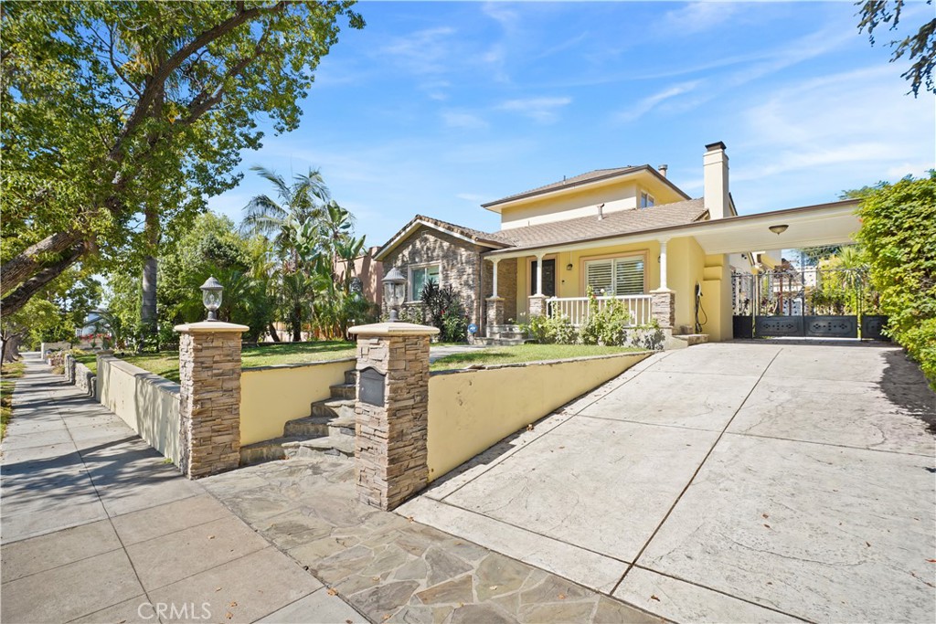 1025 E San Jose Ave, Burbank, CA 91501 — photo 1