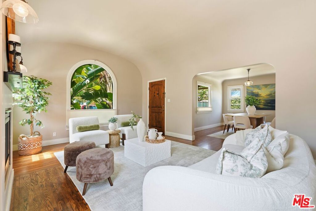 3130 Hutchison Avenue, Los Angeles, CA 90034 — photo 1