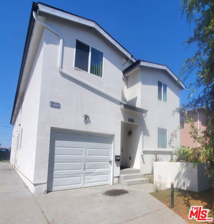 831 E 109th Street, Los Angeles, CA 90059 — photo 1