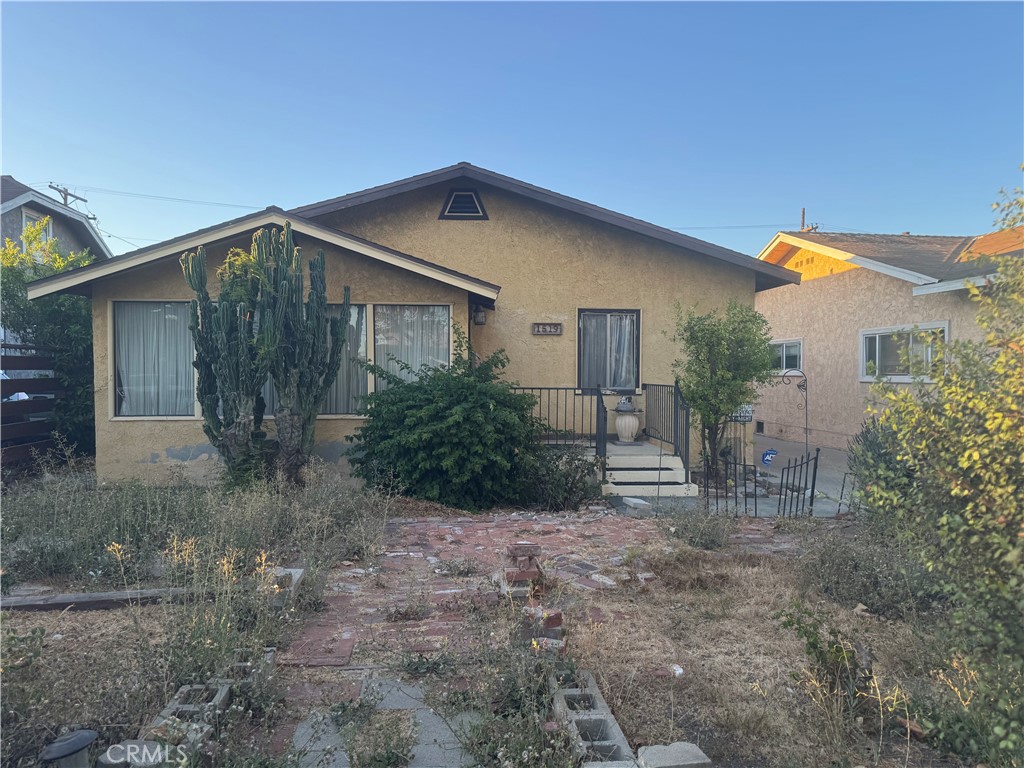 1519 W 69th, Los Angeles, CA 90047 — photo 1