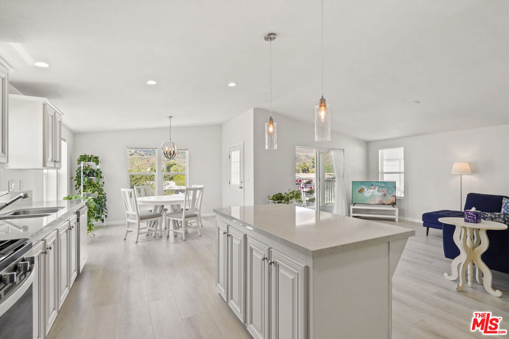 30473 Mulholland Hwy 174, Agoura Hills, CA 91301 — photo 1