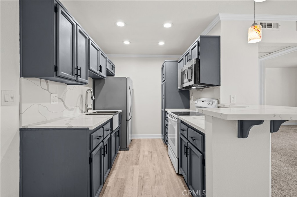 436 N Bellflower Boulevard 201, Long Beach, CA 90814 — photo 1