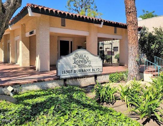 18307 Burbank 51, Tarzana, CA 91356 — photo 1