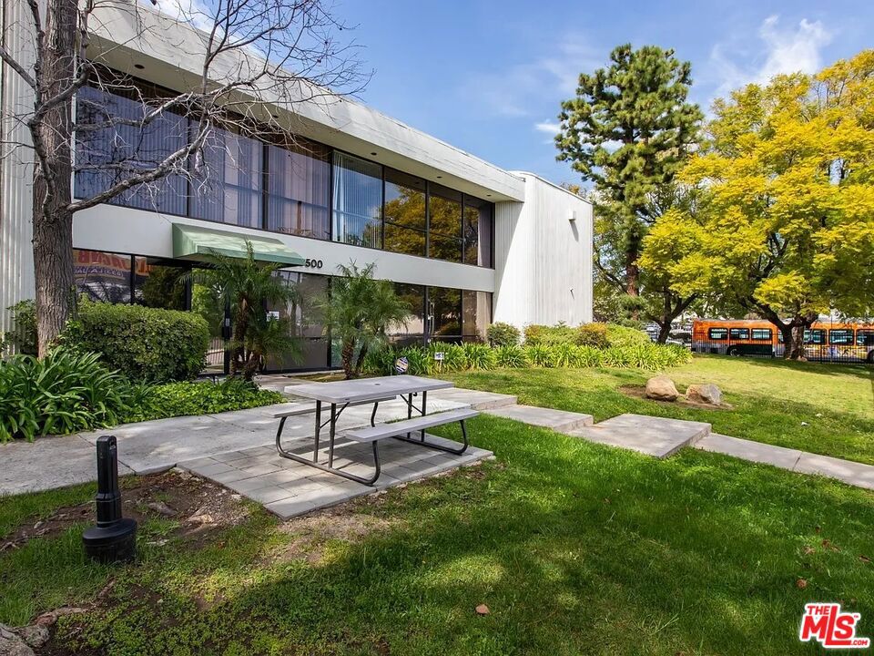 20500 Nordhoff Street, Los Angeles, CA 91311 — photo 1
