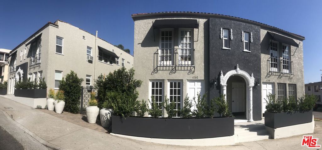 1754 N La Brea Avenue, Los Angeles, CA 90046 — photo 1