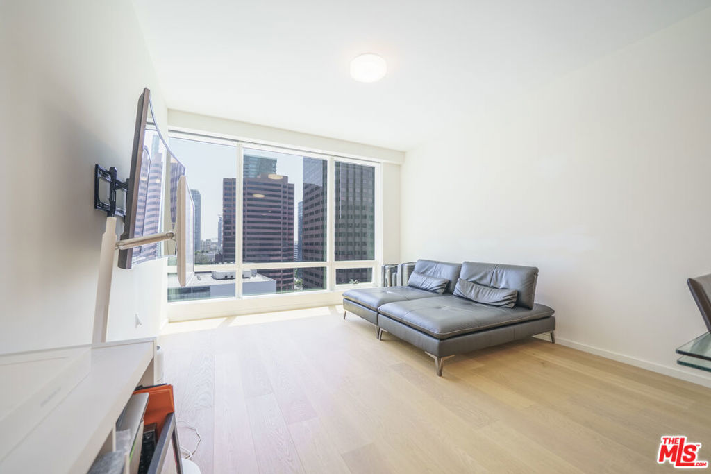 877 Francisco Street 1208, Los Angeles, CA 90017 — photo 1