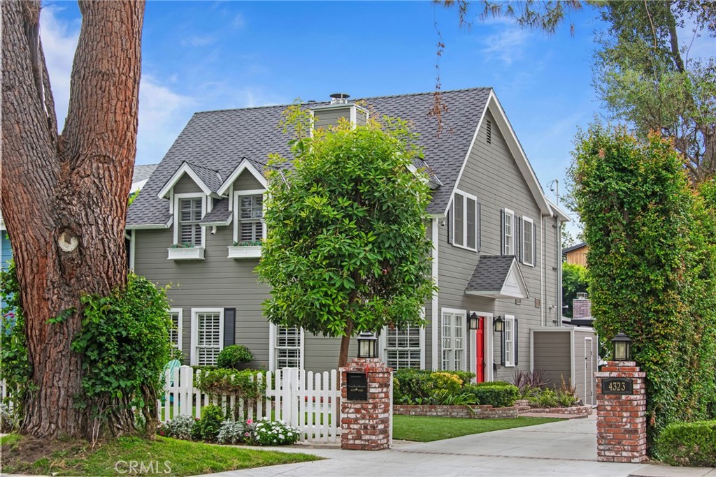 4323 Laurelgrove Avenue, Studio City, CA 91604 — photo 1