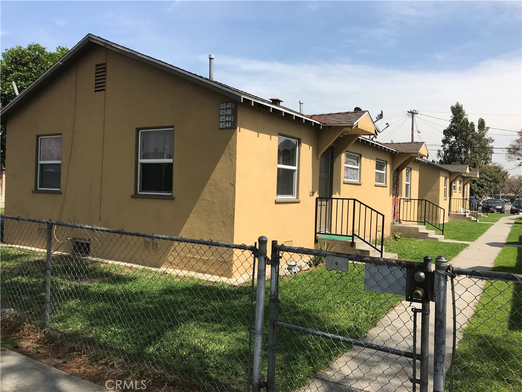 6544 Specht Avenue, Bell Gardens, CA 90201 — photo 1