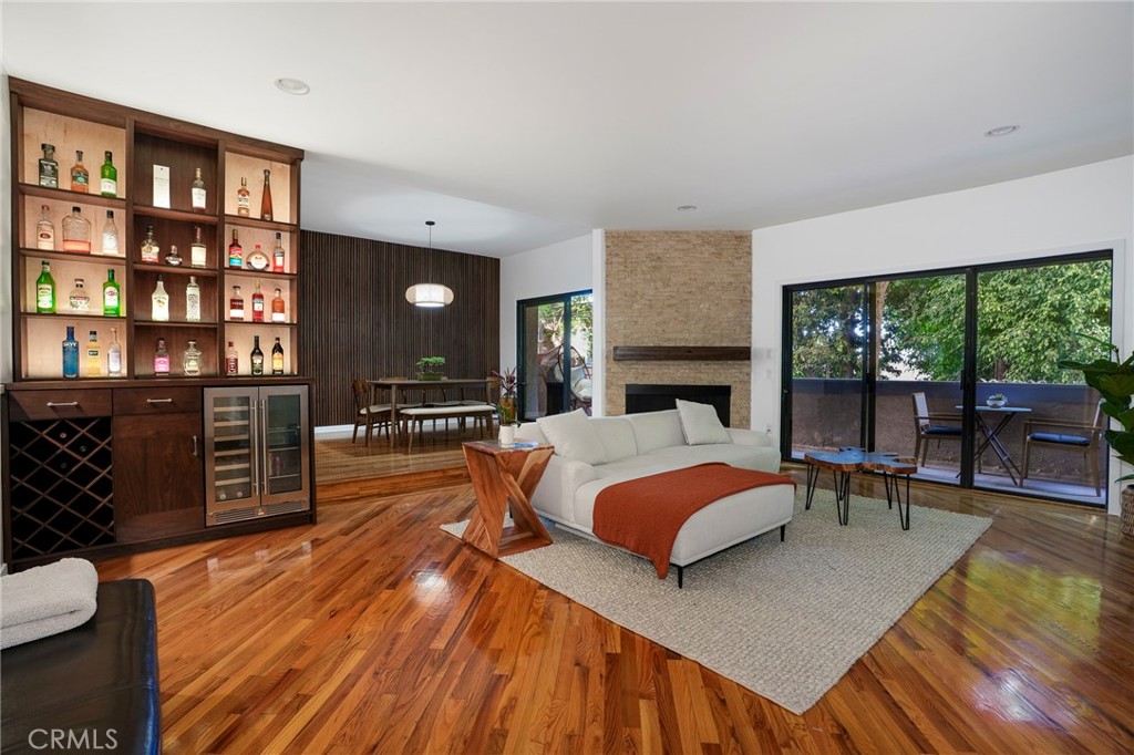 2307 Fox Hills 105, Los Angeles, CA 90064 — photo 1