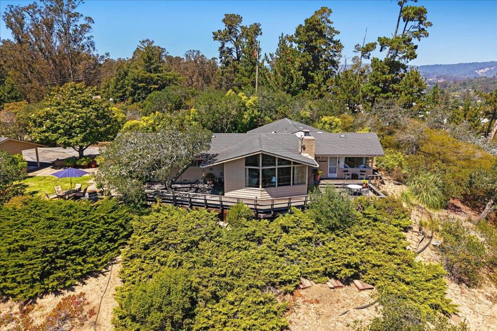 260 Oak, Watsonville, CA 95076 — photo 1
