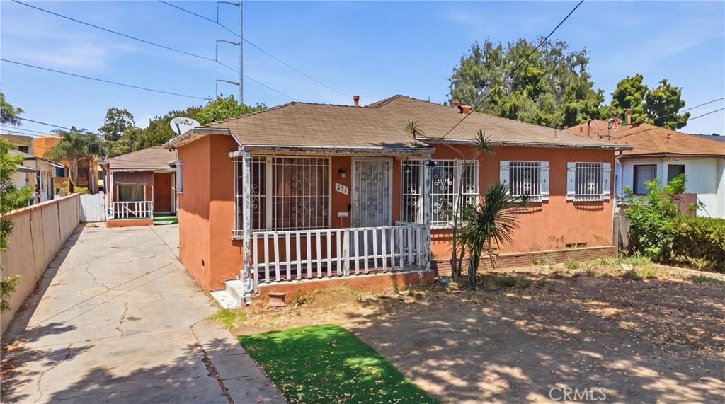 637 Hill Street, Inglewood, CA 90302 — photo 1