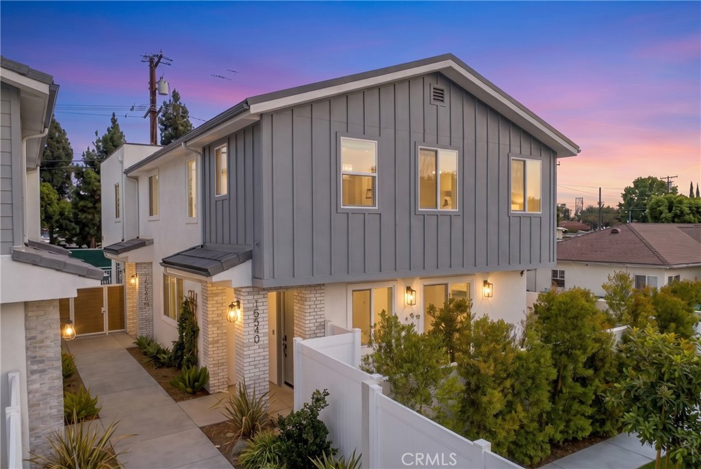 15540 Colorado, Paramount, CA 90723 — photo 1