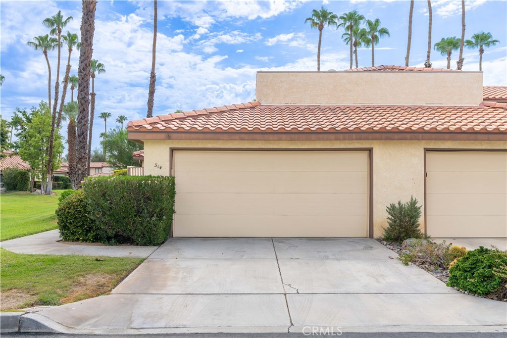 314 Lakewood, Palm Desert, CA 92260 — photo 1