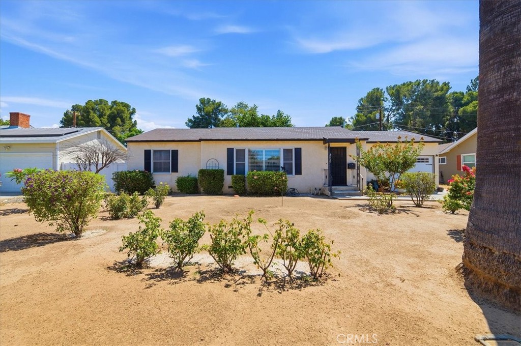 6080 LAWSON Way, Riverside, CA 92506 — photo 1