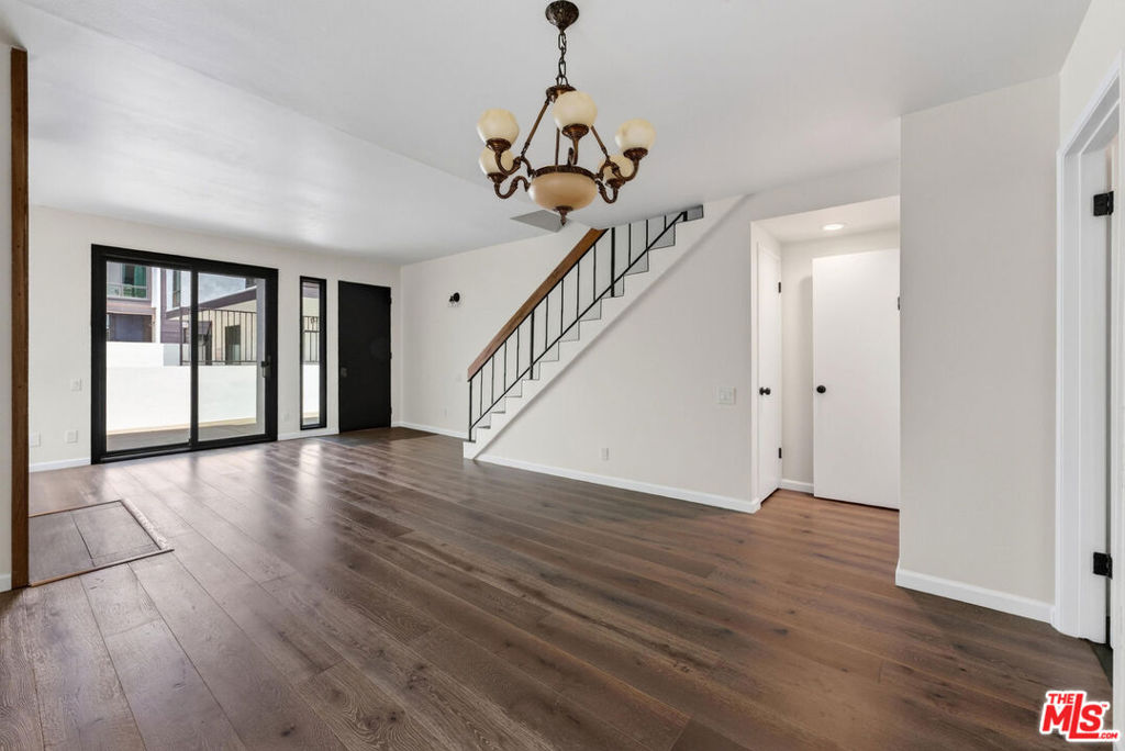 1314 17th Street 8, Santa Monica, CA 90404 — photo 1
