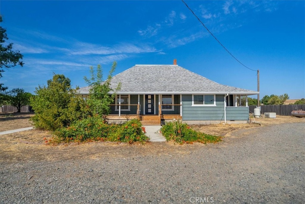 20060 Corning, Corning, CA 96021 — photo 1