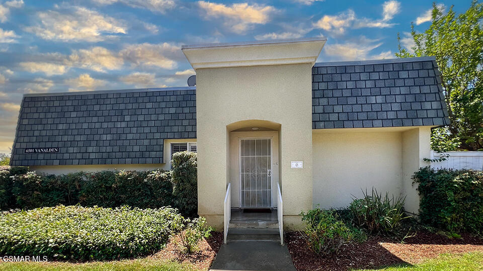 6501 Vanalden Avenue 6, Reseda, CA 91335 — photo 1