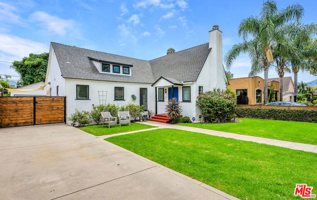 118 S Lamer Street, Burbank, CA 91506 — photo 1